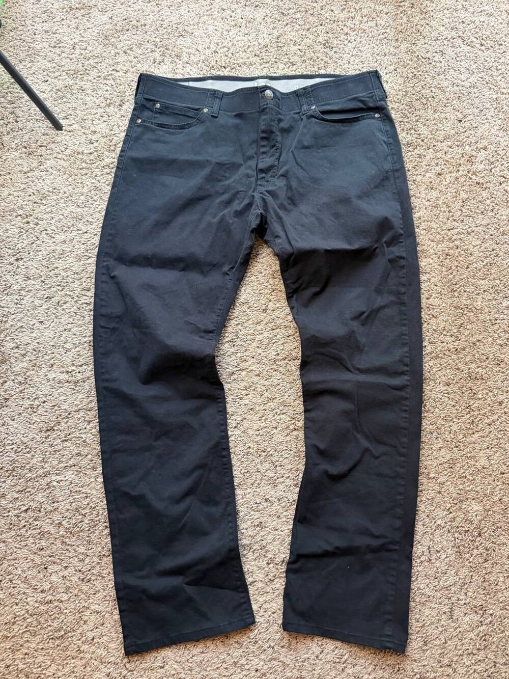 Lee men's black stretch jeans 40/32